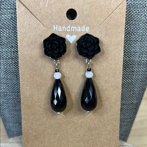 Lady Violet Earrings